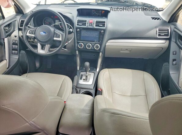 JF2SJAEC2HH805172 2017 SUBARU FORESTER White Vista del salpicadero