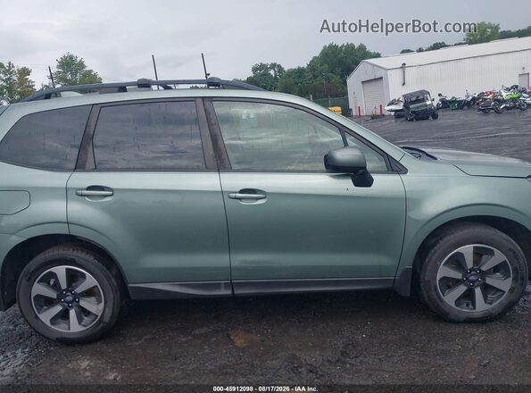 JF2SJAEC3HH405492 2017 SUBARU FORESTER Green Սալոնի հետևի տեսք