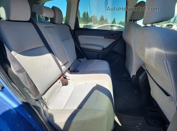 JF2SJAEC3HH547485 2017 SUBARU FORESTER Blue უკანა სალონის ხედი