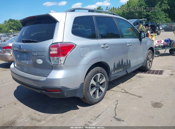 JF2SJAEC4HG505879 2017 SUBARU FORESTER Silver Tył prawy