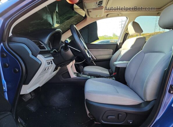 JF2SJAEC4HH456967 2017 SUBARU FORESTER Blue Սալոնի դիմացի տեսք