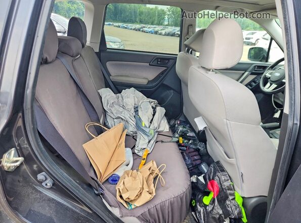 JF2SJAEC4HH549956 2017 SUBARU FORESTER Charcoal Vista interior trasera