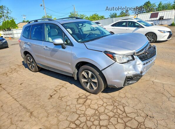 JF2SJAEC5HH422732 2017 SUBARU FORESTER Silver Delantero derecho