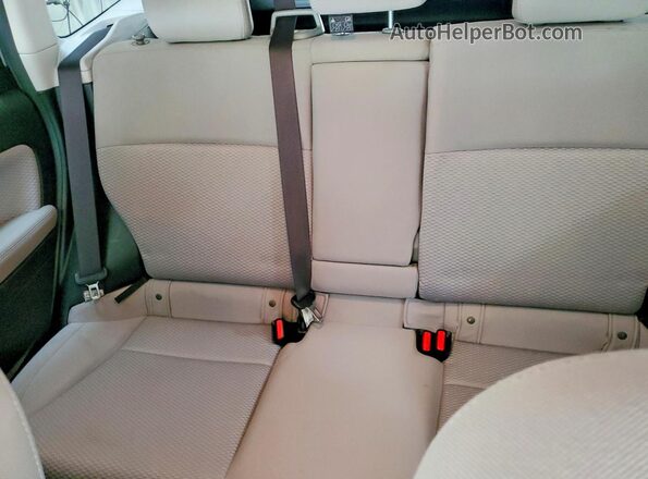 JF2SJAEC5JH431114 2018 SUBARU FORESTER Silver Rear seats view