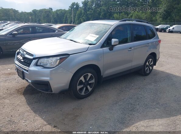 JF2SJAEC6HH596020 2017 SUBARU FORESTER Silver Przód lewy