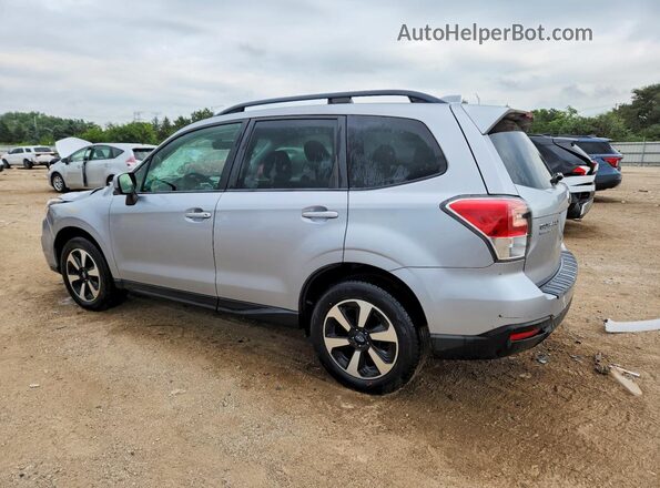 JF2SJAEC7JH470030 2018 SUBARU FORESTER Серебряный Задняя левая четверть