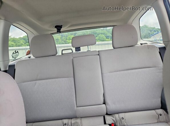 JF2SJAEC8HH402409 2017 SUBARU FORESTER Белый Вид задних сидений