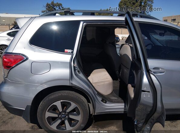 JF2SJAEC8HH512392 2017 SUBARU FORESTER Серебряный Вид наклейки с VIN-кодом