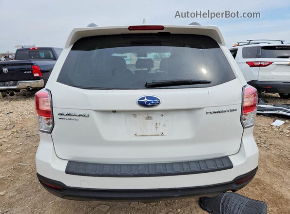 JF2SJAEC8HH545876 2017 SUBARU FORESTER White უკანა ხედი
