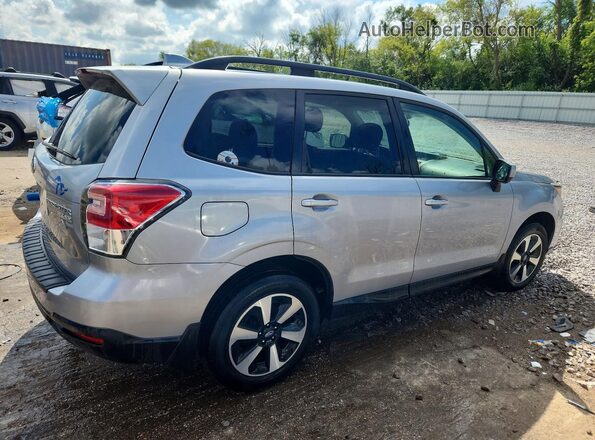 JF2SJAEC8HH802860 2017 SUBARU FORESTER Silver Trasero derecho