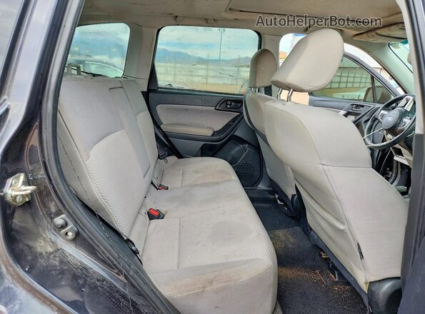 JF2SJAEC8JH600977 2018 SUBARU FORESTER Black Вид задніх сидінь