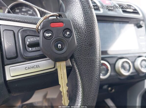 JF2SJAEC9HH415184 2017 SUBARU FORESTER Красный Вид панели приборов