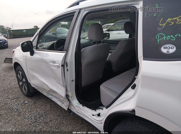 JF2SJAEC9JH420438 2018 SUBARU FORESTER White 