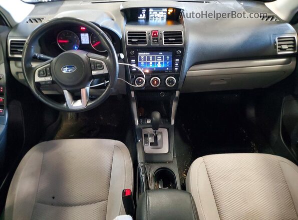 JF2SJAECXHH546611 2017 SUBARU FORESTER White წინა პანელის ხედი