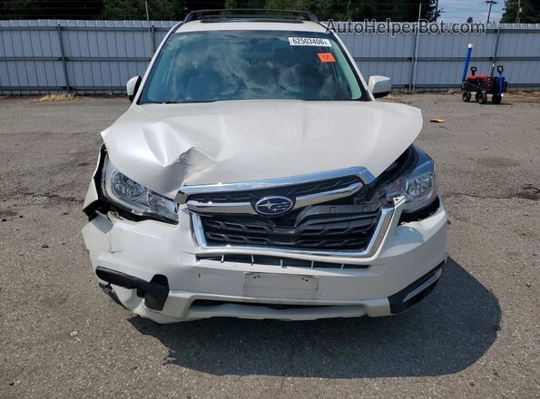 JF2SJAECXJH424319 2018 SUBARU FORESTER Белый Вид спереди