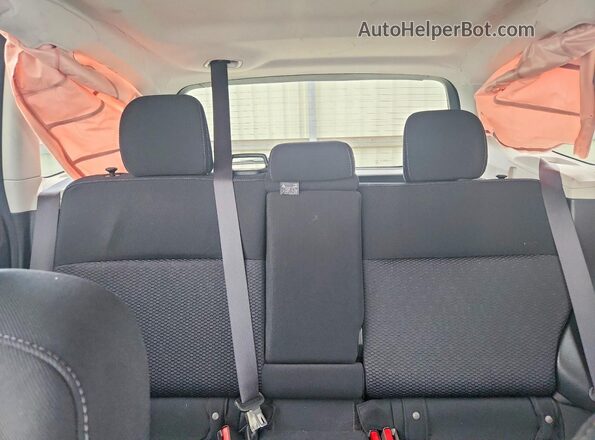JF2SJAFC3GH472879 2016 SUBARU FORESTER Серебряный Вид задних сидений