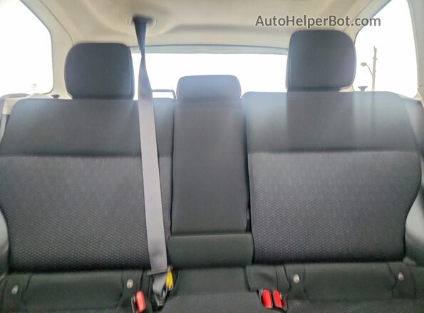 JF2SJAFC7GH559846 2016 SUBARU FORESTER Silver Vista de los asientos traseros