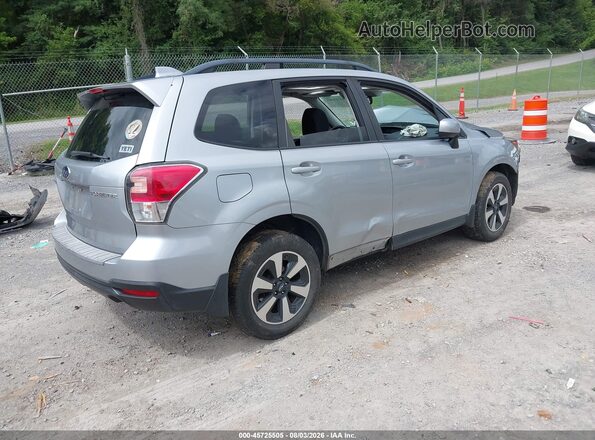 JF2SJAGC0JH457438 2018 SUBARU FORESTER Silver Trasero derecho