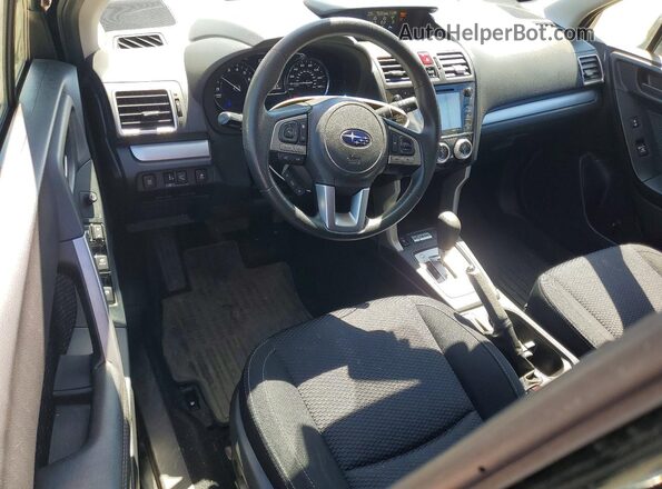 JF2SJAGC0JH544921 2018 SUBARU FORESTER Черный Вид панели приборов