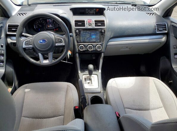 JF2SJAGC1HH808271 2017 SUBARU FORESTER Silver Dashboard view