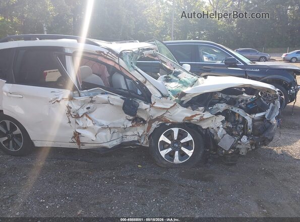 JF2SJAGC1JH613406 2018 SUBARU FORESTER White Widok z przodu