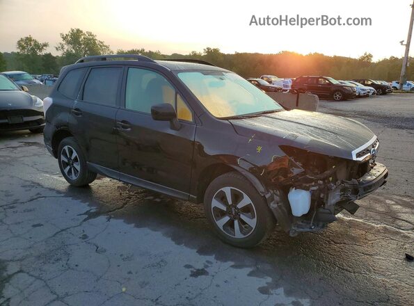 JF2SJAGC2JH562580 2018 SUBARU FORESTER Black Front right