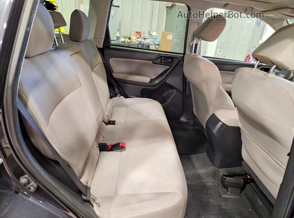 JF2SJAGC5HH466386 2017 SUBARU FORESTER Gray უკანა სავარძლების ხედი