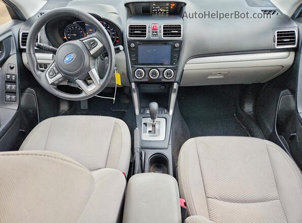 JF2SJAGC5HH596023 2017 SUBARU FORESTER Green წინა პანელის ხედი