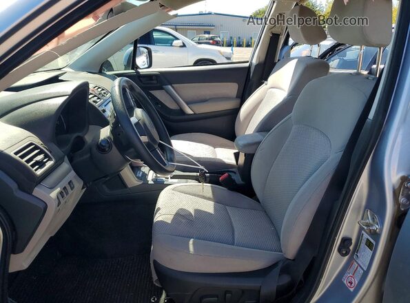 JF2SJAGC5JH415220 2018 SUBARU FORESTER Silver Vista interior delantera