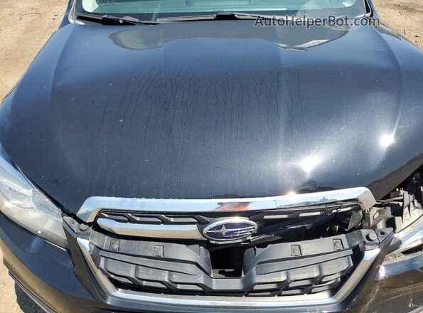JF2SJAGC5JH551699 2018 SUBARU FORESTER Black Vista del compartimento del motor
