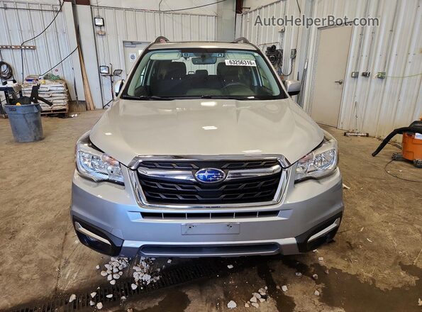 JF2SJAGC8HH584450 2017 SUBARU FORESTER Silver Front view
