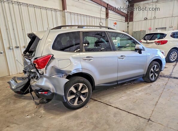 JF2SJAGC8HH584450 2017 SUBARU FORESTER Silver Rear right