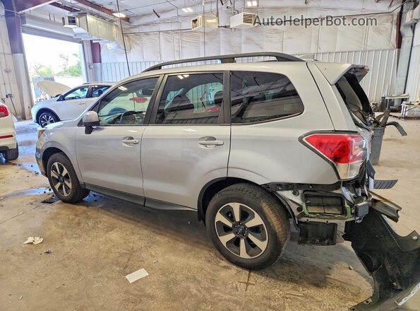 JF2SJAGC8HH584450 2017 SUBARU FORESTER Silver Rear left