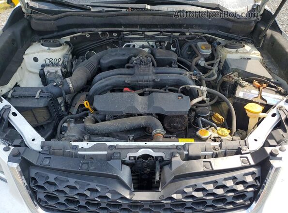 JF2SJAHC1GH476958 2016 SUBARU FORESTER White Engine compartment view