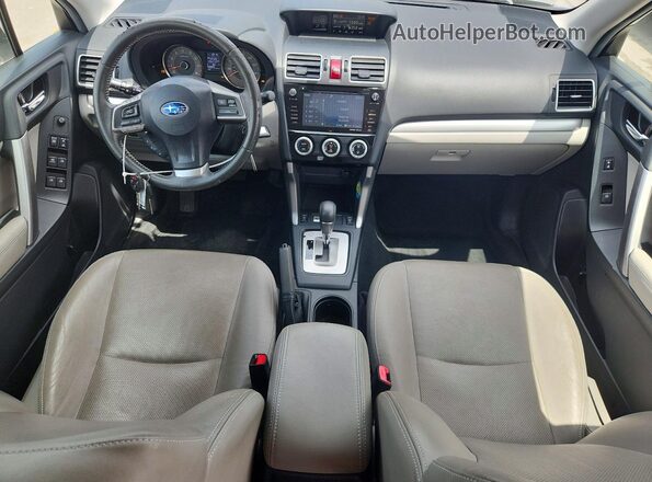 JF2SJAHC2GH409639 2016 SUBARU FORESTER Серебряный Вид панели приборов
