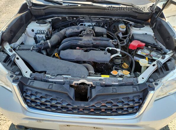 JF2SJAHC2GH503763 2016 SUBARU FORESTER White Շարժիչի բաժամունքի տեսք
