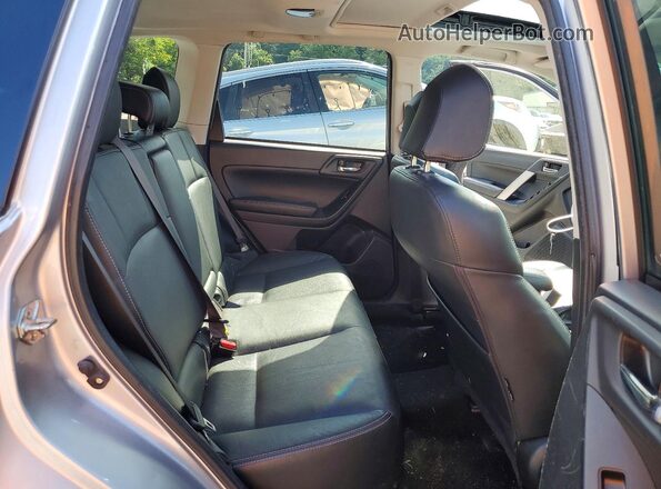 JF2SJAHC2GH560562 2016 SUBARU FORESTER Silver უკანა სალონის ხედი