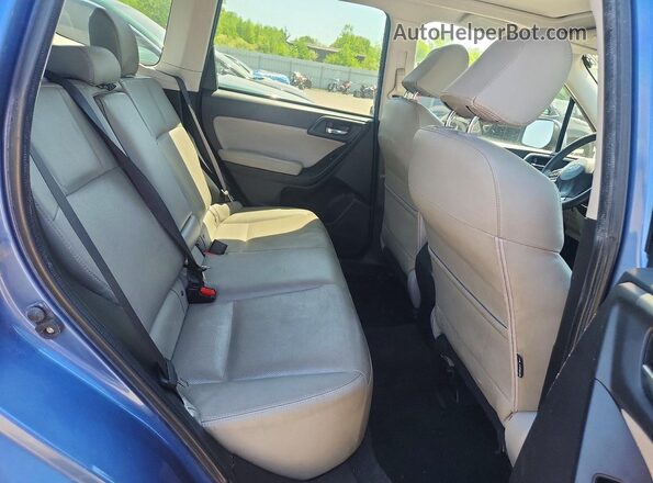 JF2SJAHC4GH501173 2016 SUBARU FORESTER Blue Vista interior trasera