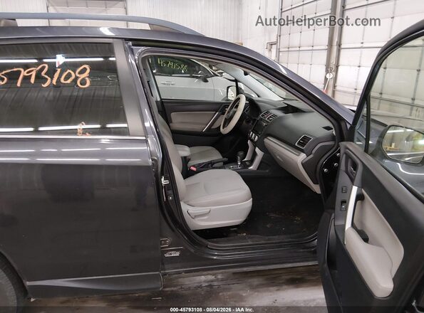 JF2SJAHC6GH507833 2016 SUBARU FORESTER Gray Вид салону спереду