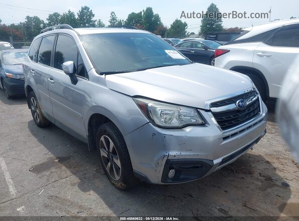 JF2SJAJC0HH401423 2017 SUBARU FORESTER Silver უკანა სალონის ხედი