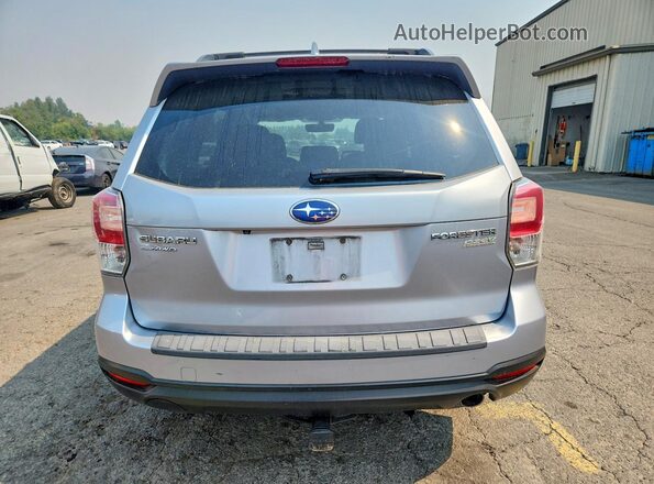 JF2SJAJC2HH416666 2017 SUBARU FORESTER Серебряный Вид сзади