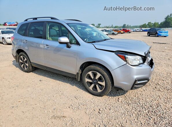 JF2SJAJC2JH467980 2018 SUBARU FORESTER Серебряный Передняя правая четверть