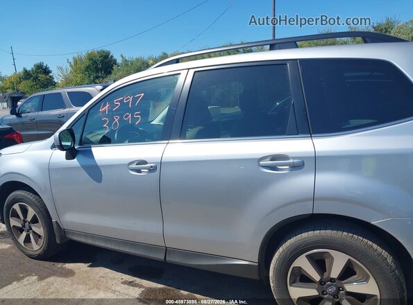 JF2SJAJC9JH541508 2018 SUBARU FORESTER Silver 360 interior view