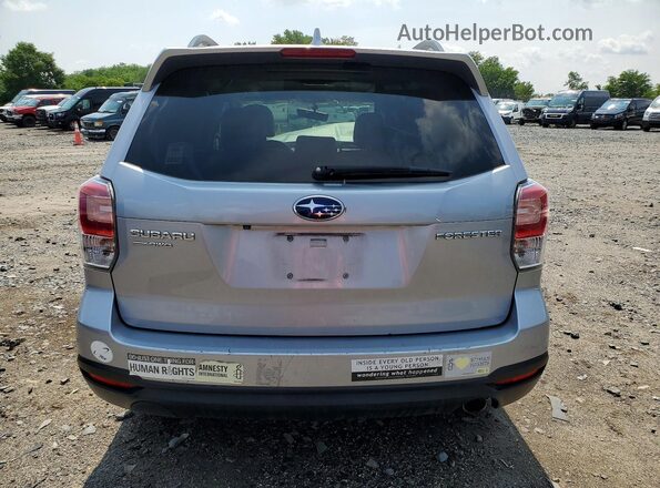 JF2SJAJCXJH414718 2018 SUBARU FORESTER Silver Widok z tyłu
