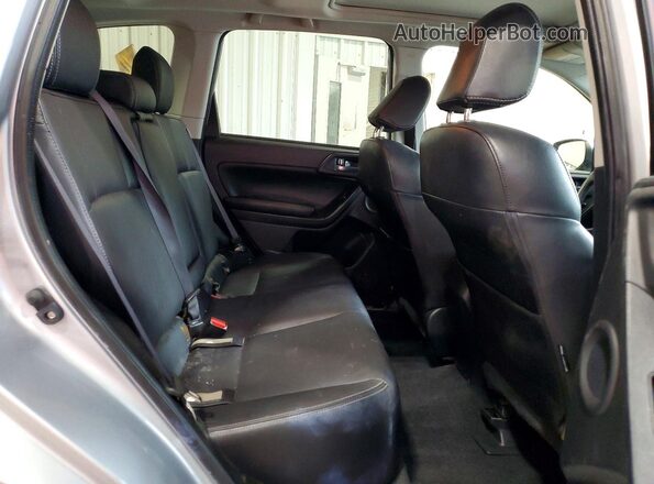 JF2SJAKC4GH515468 2016 SUBARU FORESTER Silver უკანა სალონის ხედი