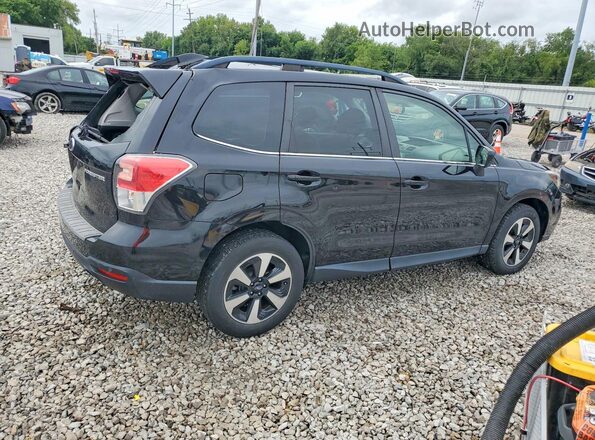 JF2SJARC1JH443979 2018 SUBARU FORESTER Черный Задняя правая четверть