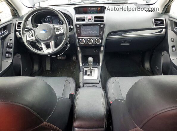 JF2SJARC1JH443979 2018 SUBARU FORESTER Черный Вид панели приборов