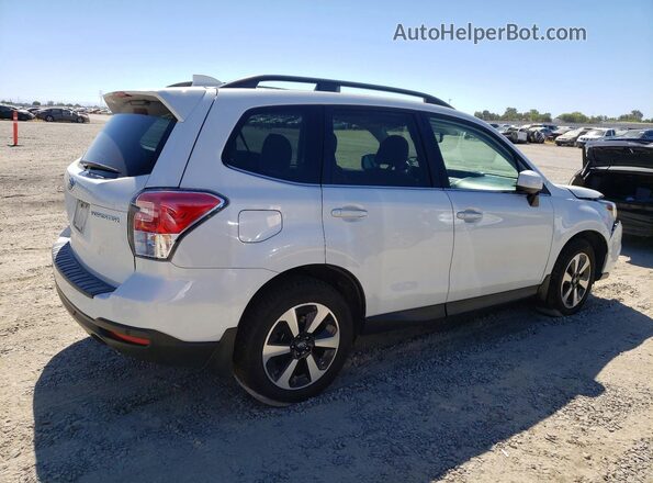 JF2SJARC2JH583121 2018 SUBARU FORESTER Белый Задняя правая четверть