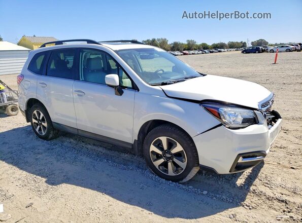 JF2SJARC2JH583121 2018 SUBARU FORESTER Белый Передняя правая четверть