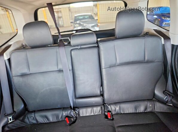 JF2SJARC3GH421281 2016 SUBARU FORESTER Silver Հետևի նստատեղերի տեսք